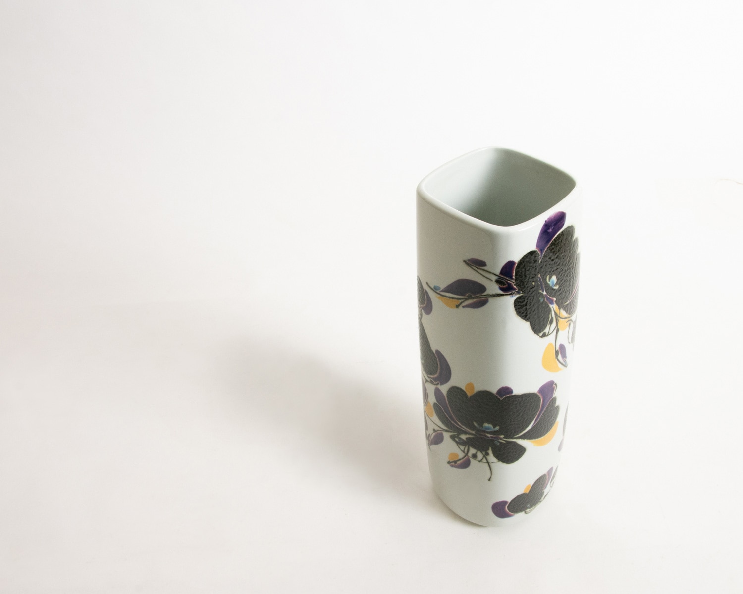 16_000000001890.jpg?1741574756