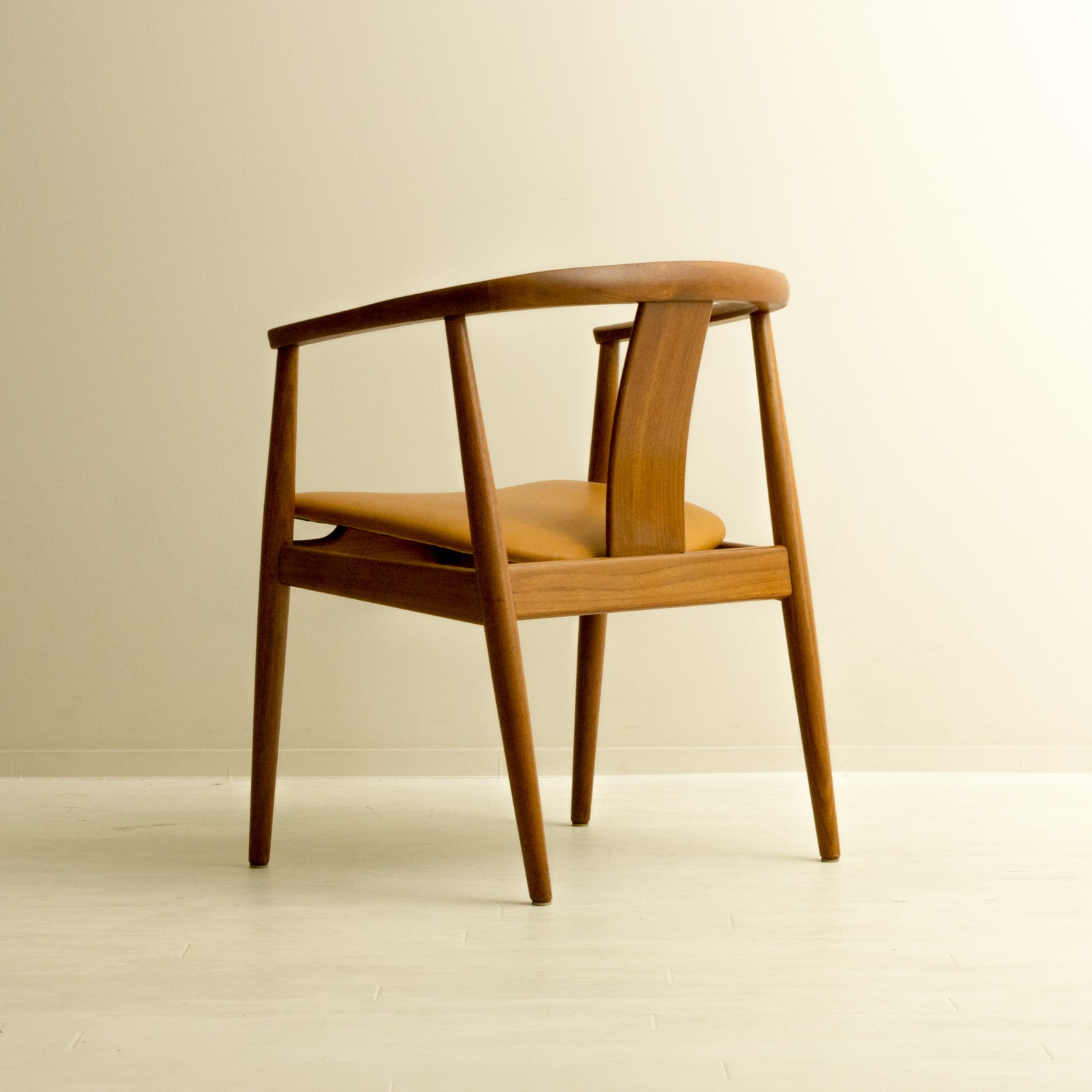 Arm Chair by Tove & Edv. Kindt-Larsen チーク 北欧家具 通販