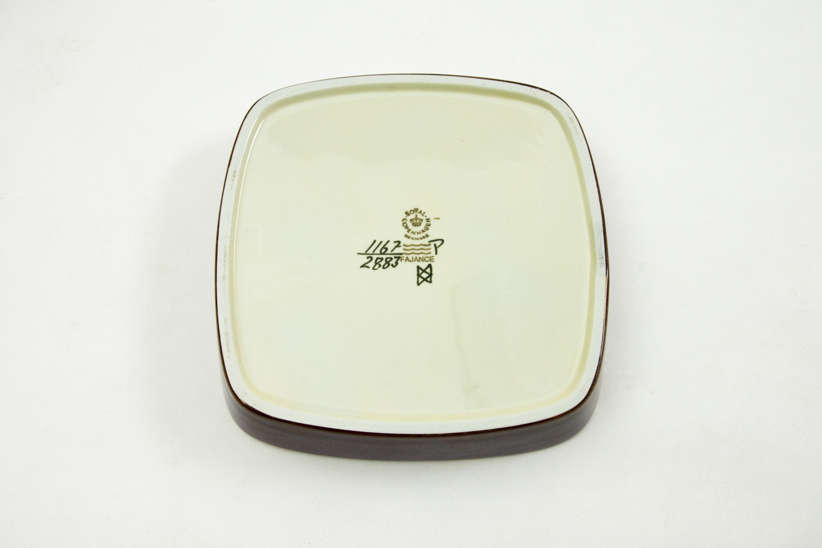 Tenera Square Dish by Beth Breyen