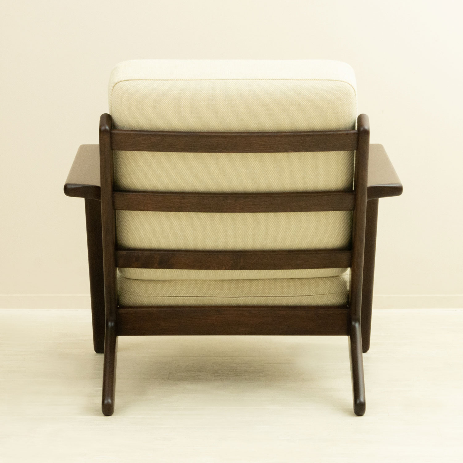 GE290 Hans J.Wegner ダークオーク ソファ 北欧家具 CLOVERSKY