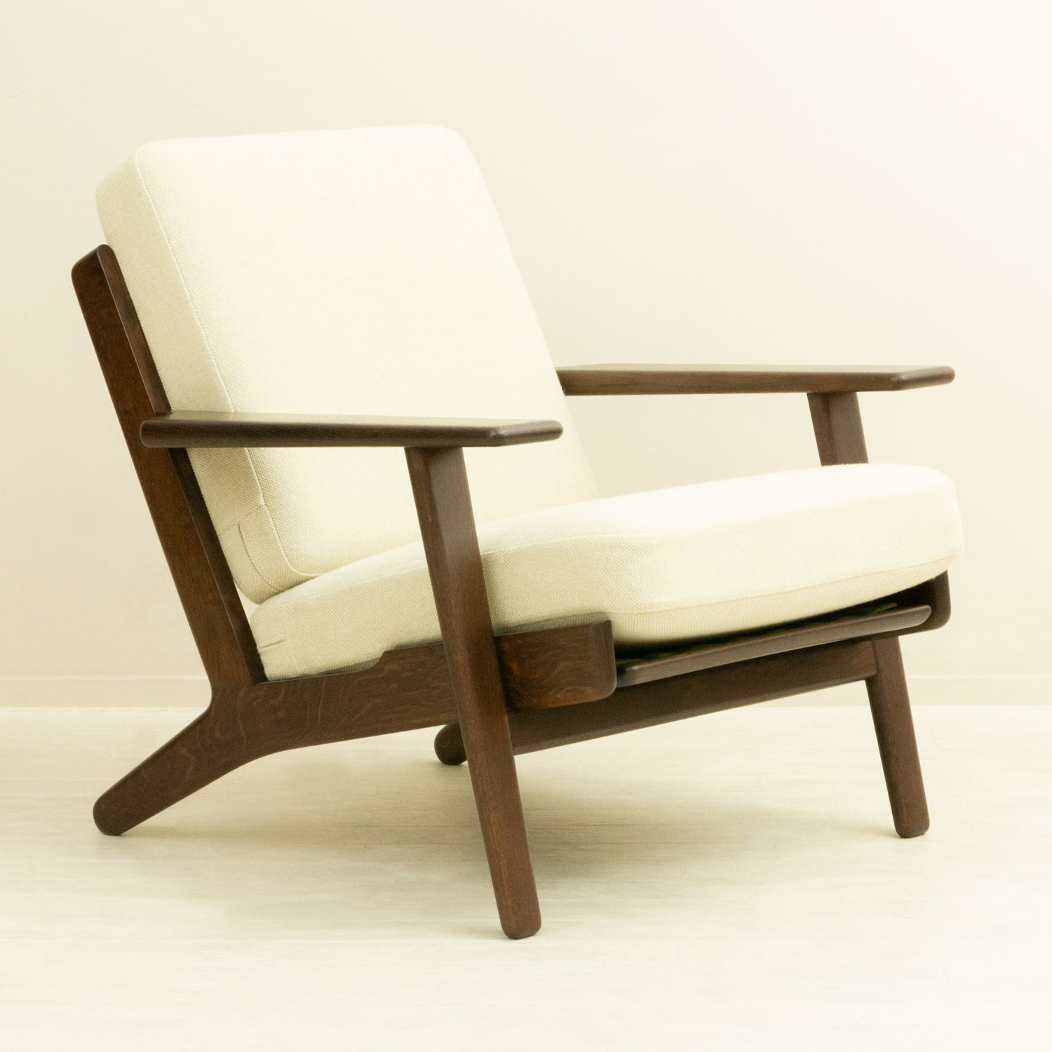 GE290 Hans J.Wegner ダークオーク ソファ 北欧家具 CLOVERSKY