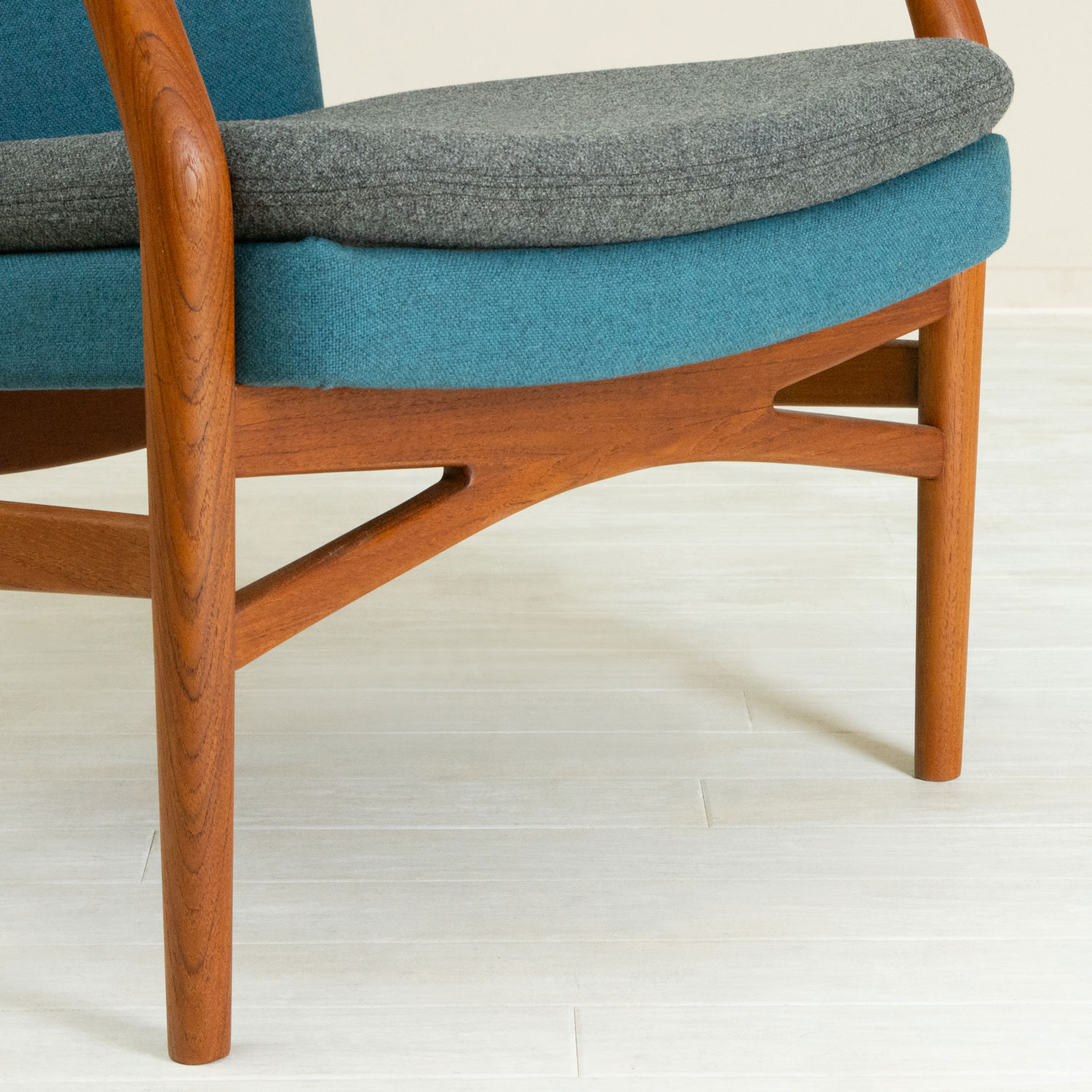 Kurt Olsen #215 Single Sofa �̲�������ơ������ե� |1950ǯ�塦�ơ����ࡦ���󥰥륽�ե�