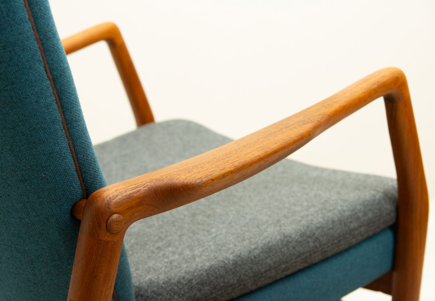 Kurt Olsen #215 Single Sofa �̲�������ơ������ե� |1950ǯ�塦�ơ����ࡦ���󥰥륽�ե�