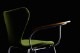 FH3107 Seven chair by Arne Jacobsen with side table