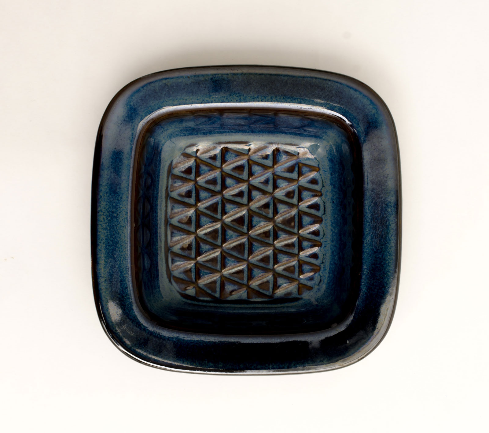 EJ64-3335 Ashtray by Einar Johansen