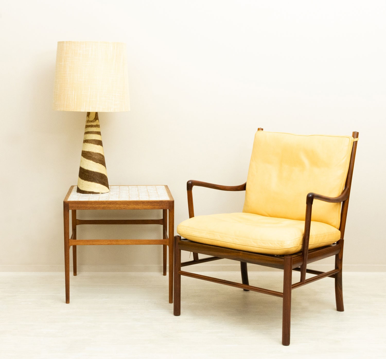 スモールテーブル チーク タイル 北欧ビンテージ家具CLOVERKY