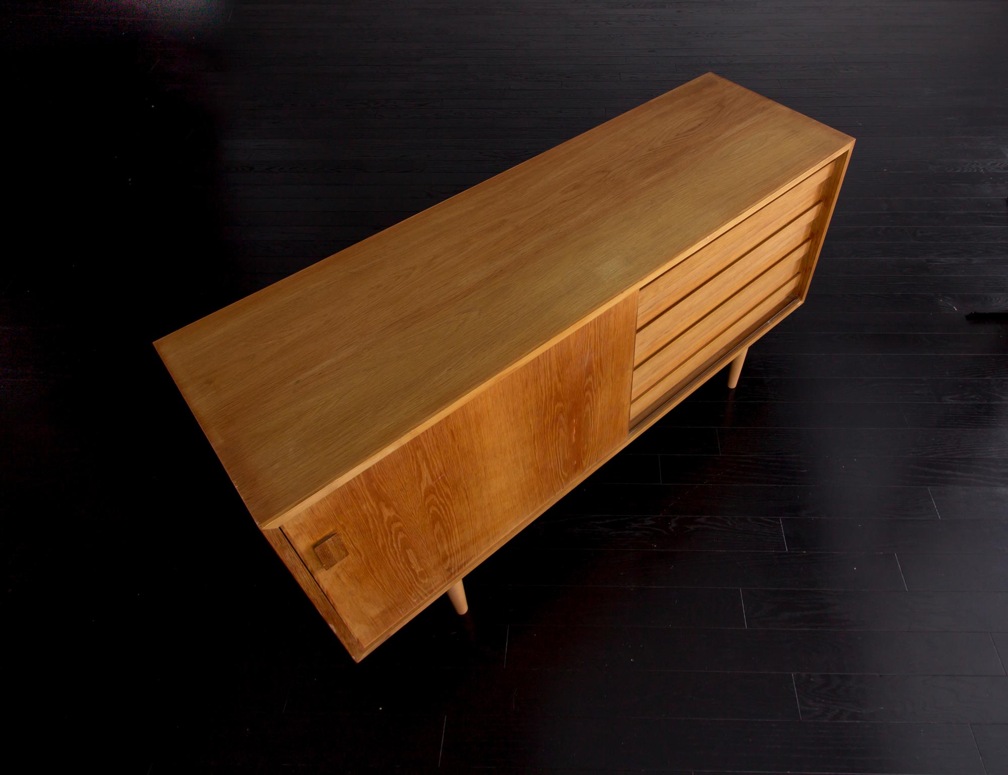 M●東サセール 希少☞アンティークファニチャー☜ 3枚扉　オーク　サイドボード NOKO SIDE BOARD | 家具産地大川発の国産家具ブランドSHIKI