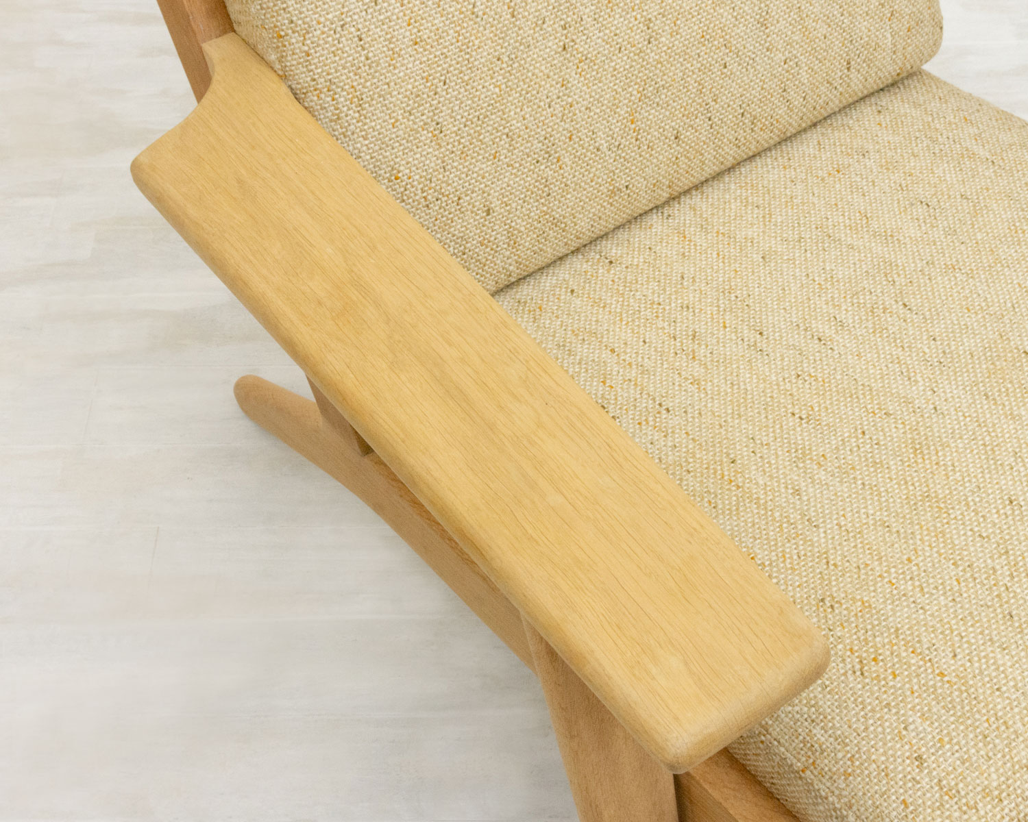 GE290 Easy Chair by Hans J Wegner