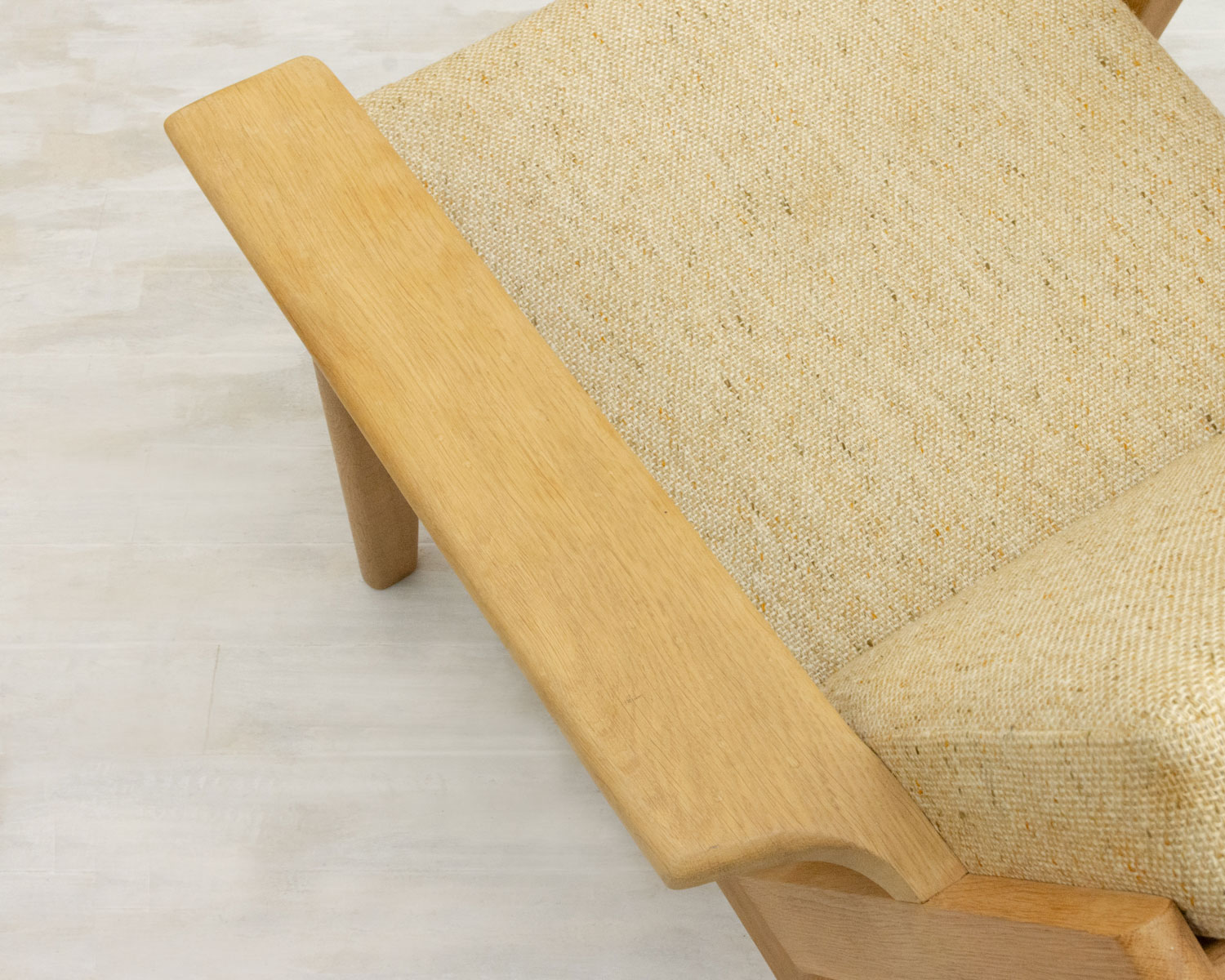 GE290 Easy Chair by Hans J Wegner