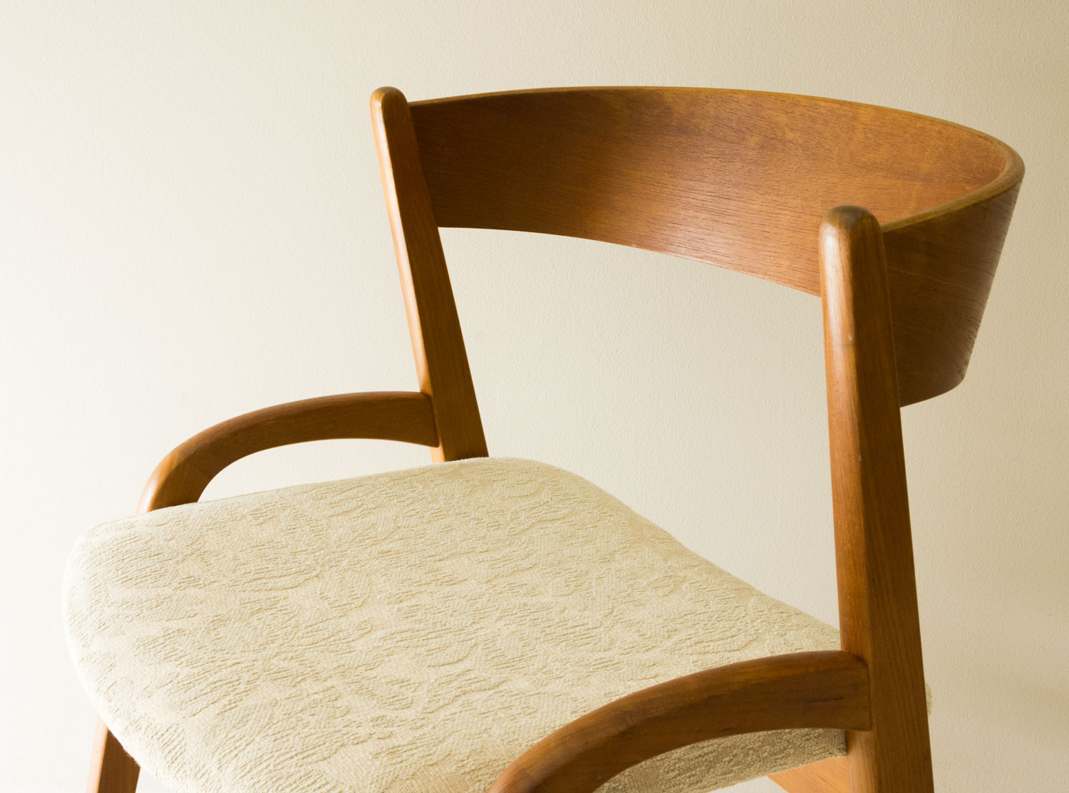 ��4�ӥ��åȡ�  Dining Chair �̲�������ơ�����������| �ǥ�ޡ������������ࡦ�����˥󥰥�����