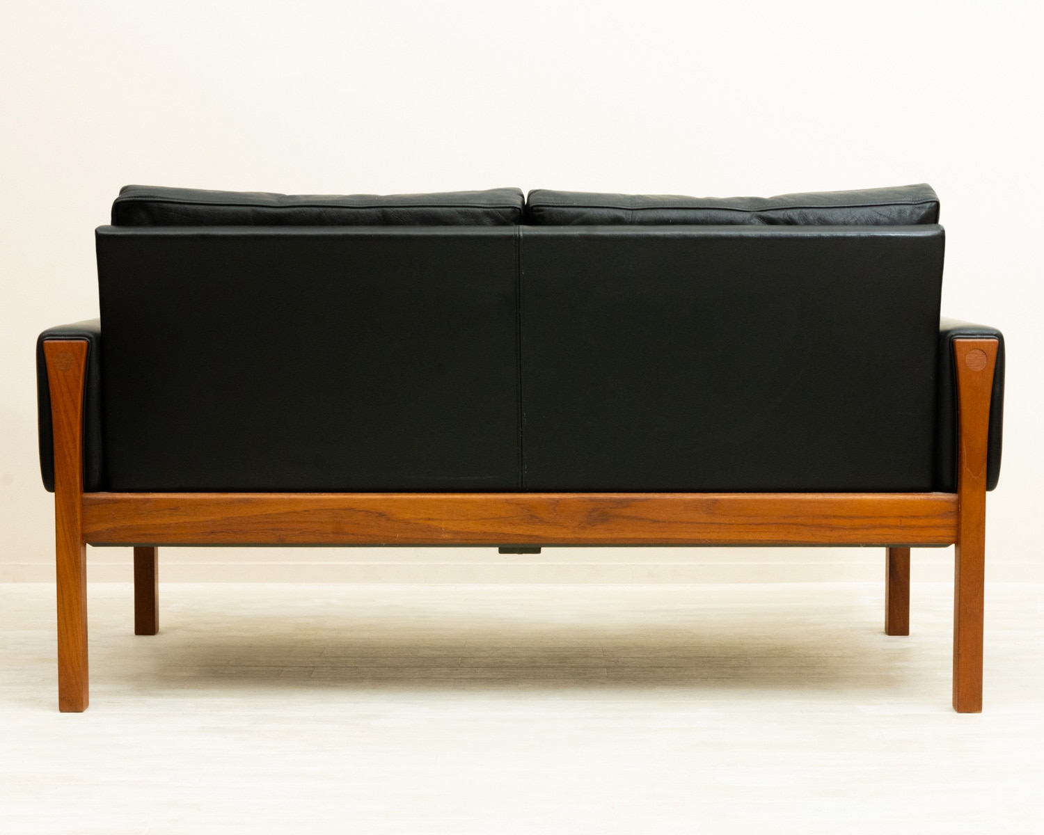AP62 Sofa by Hans J. Wegner(�ϥ󥹡�J���������ʡ�)