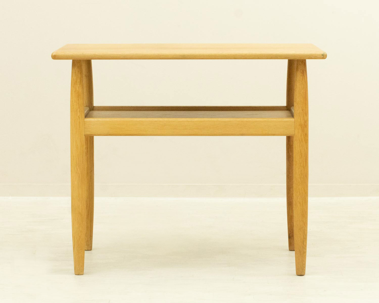 ���⡼��ơ��֥� �̲�������ơ��� �������� �ʥǥ�ޡ������ˡ�Scandinavian Vintage Oak Small Table – Denmark
