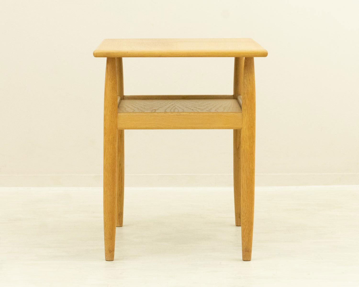 ���⡼��ơ��֥� �̲�������ơ��� �������� �ʥǥ�ޡ������ˡ�Scandinavian Vintage Oak Small Table – Denmark