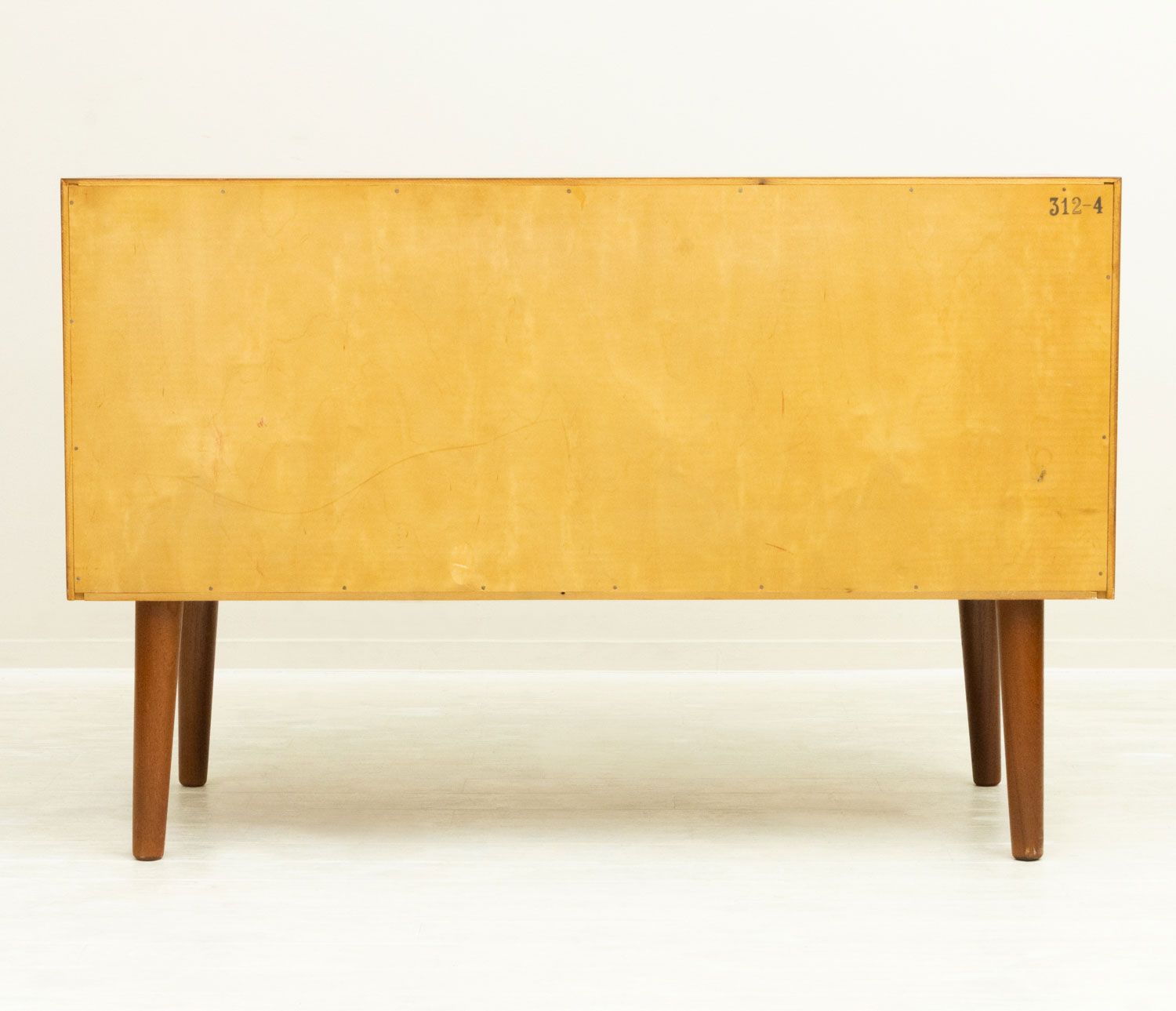 �ǥ�ޡ��� �������� 3�ʥ������ȡ�3-Drawer Teak Chest with Divider from Denmark���̲�������ơ������ݵӡ�����ѥ��ȥ�������