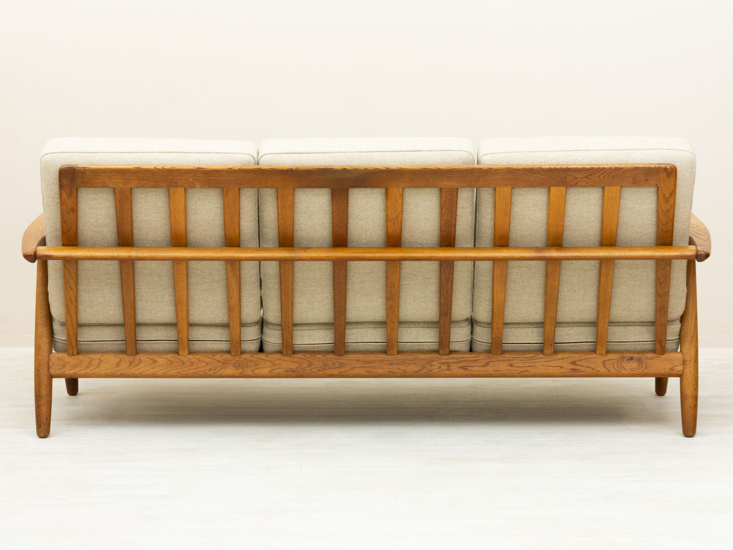 GE240 3seater Sofa by Hans J. Wegner�ʥϥ󥹡�J���������ʡ��ˡ�3�ͳݤ����ե� �������� �̲�������ơ��� �ǥ�ޡ�����
