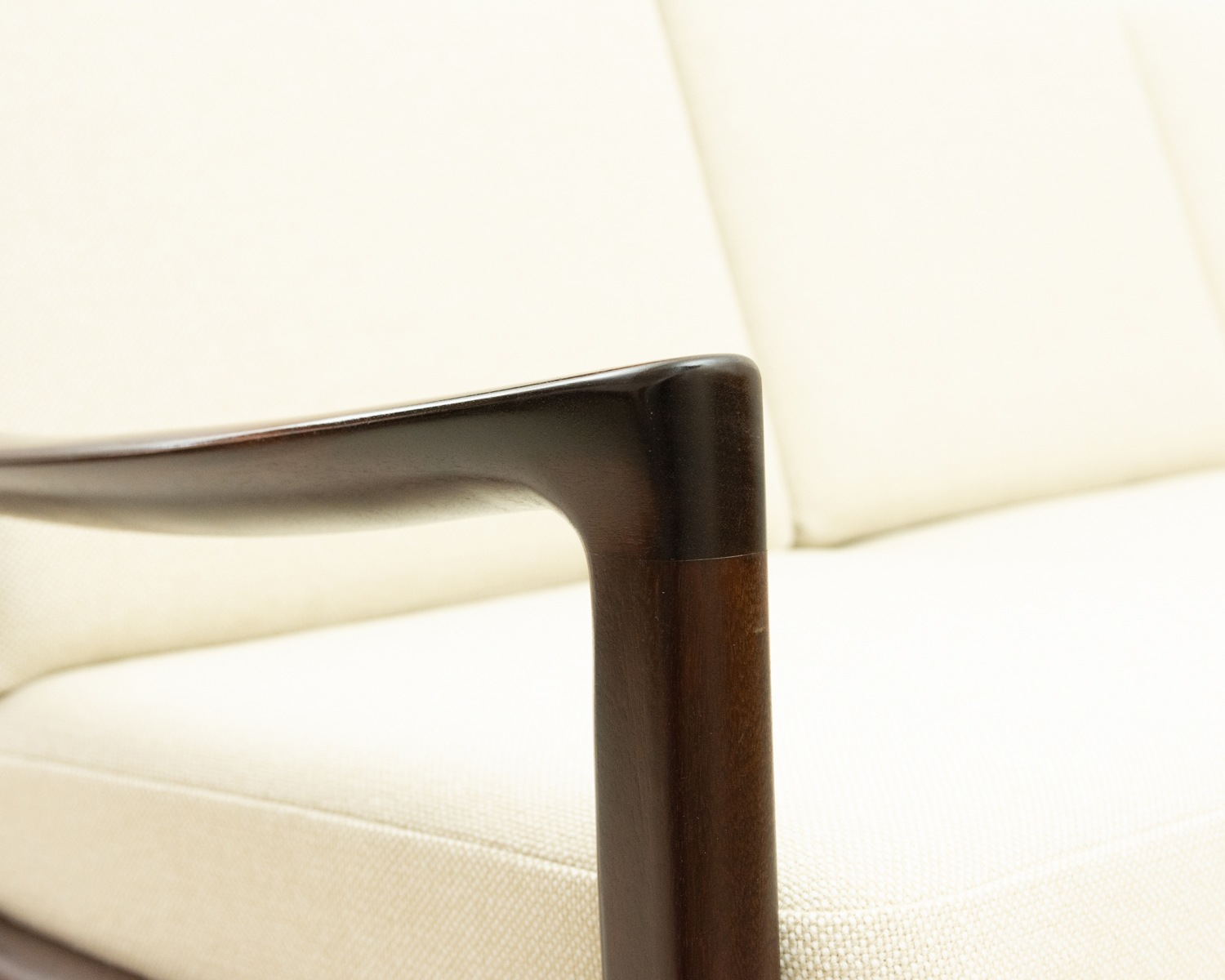 Ole Wanscher�ʥ����졦�����󥷥㡼�� #169 Senator 3seaters Sofa �̲�������ơ������ե� | ̾��ޥ��ۥˡ�