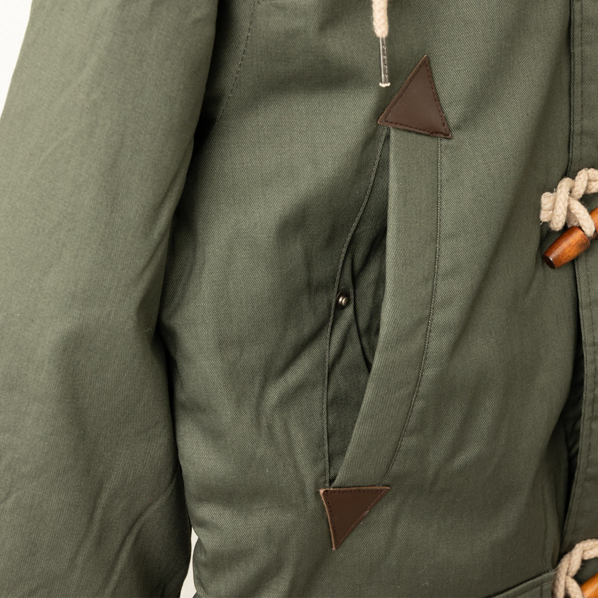 ��륯����ɥ� �ѡ��������� �ߥåɥ�󥰥� ���åե륳���� ���㥱�å� Merc London  ������������ �ͥ��ӡ� �������� ��å��ե��å����