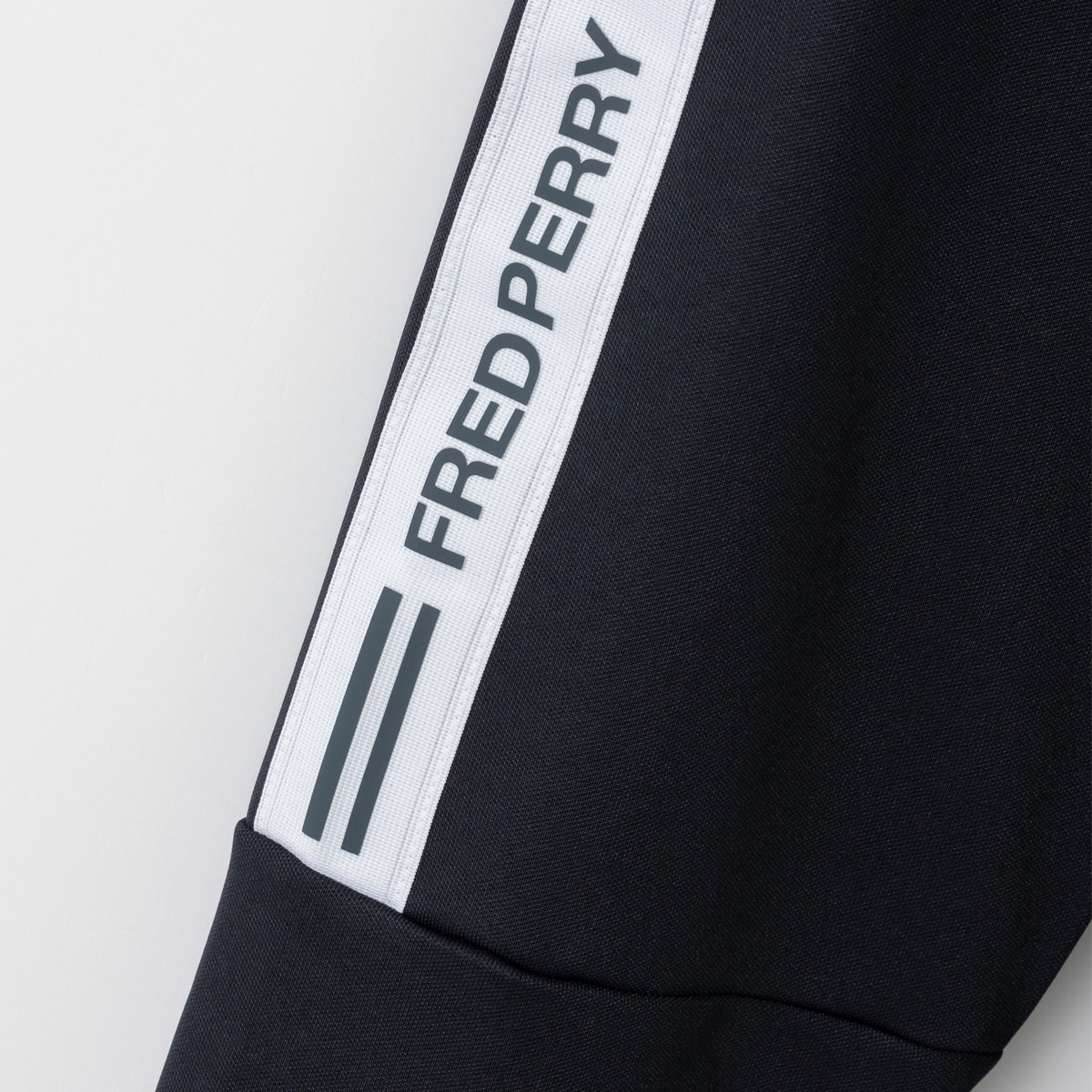 Fred Perry �ե�åɥڥ꡼ �ȥ�å����㥱�å� ���㡼��  �����ơ��� ���åץ��롼 ��˥��å��� �ͥ��ӡ� ��������Ź