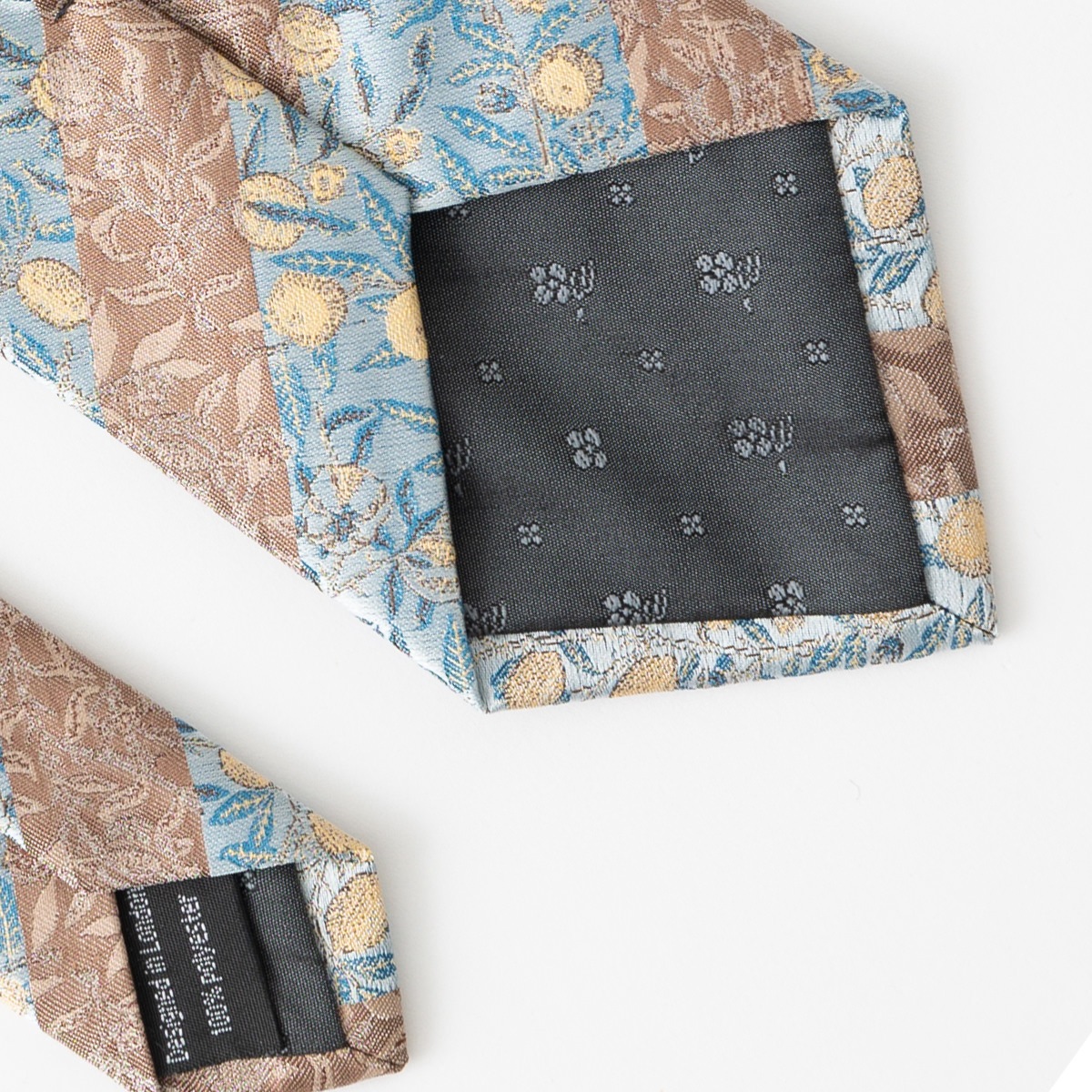 �ͥ����� �����ꥢ���ꥹ��  �ե롼�� �����륤���������� ���� CHILLWORK �����å���֥� ������