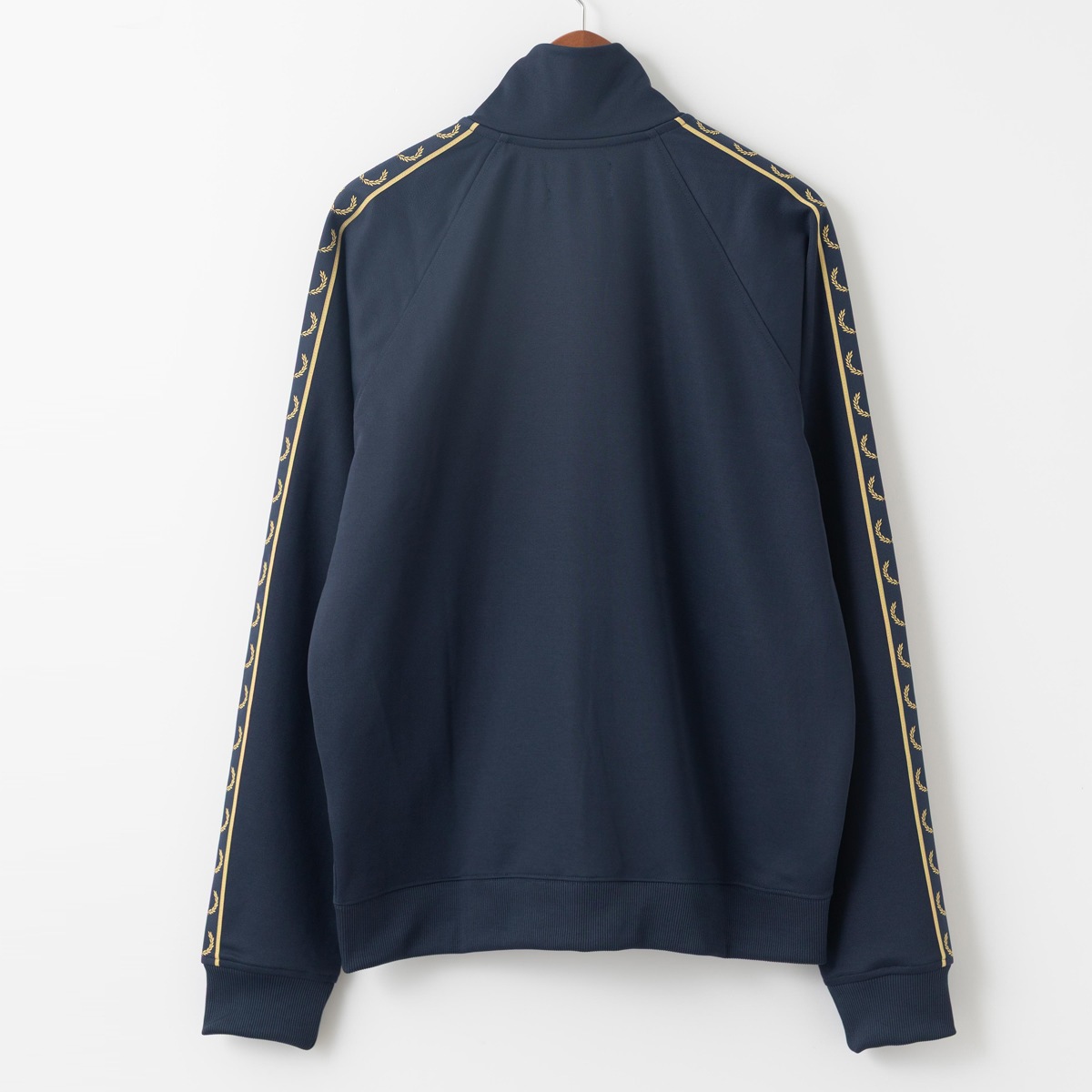 Fred Perry �ե�åɥڥ꡼ �ȥ�å����㥱�å� ���㡼�� �������꡼���ơ��� ��˥��å���