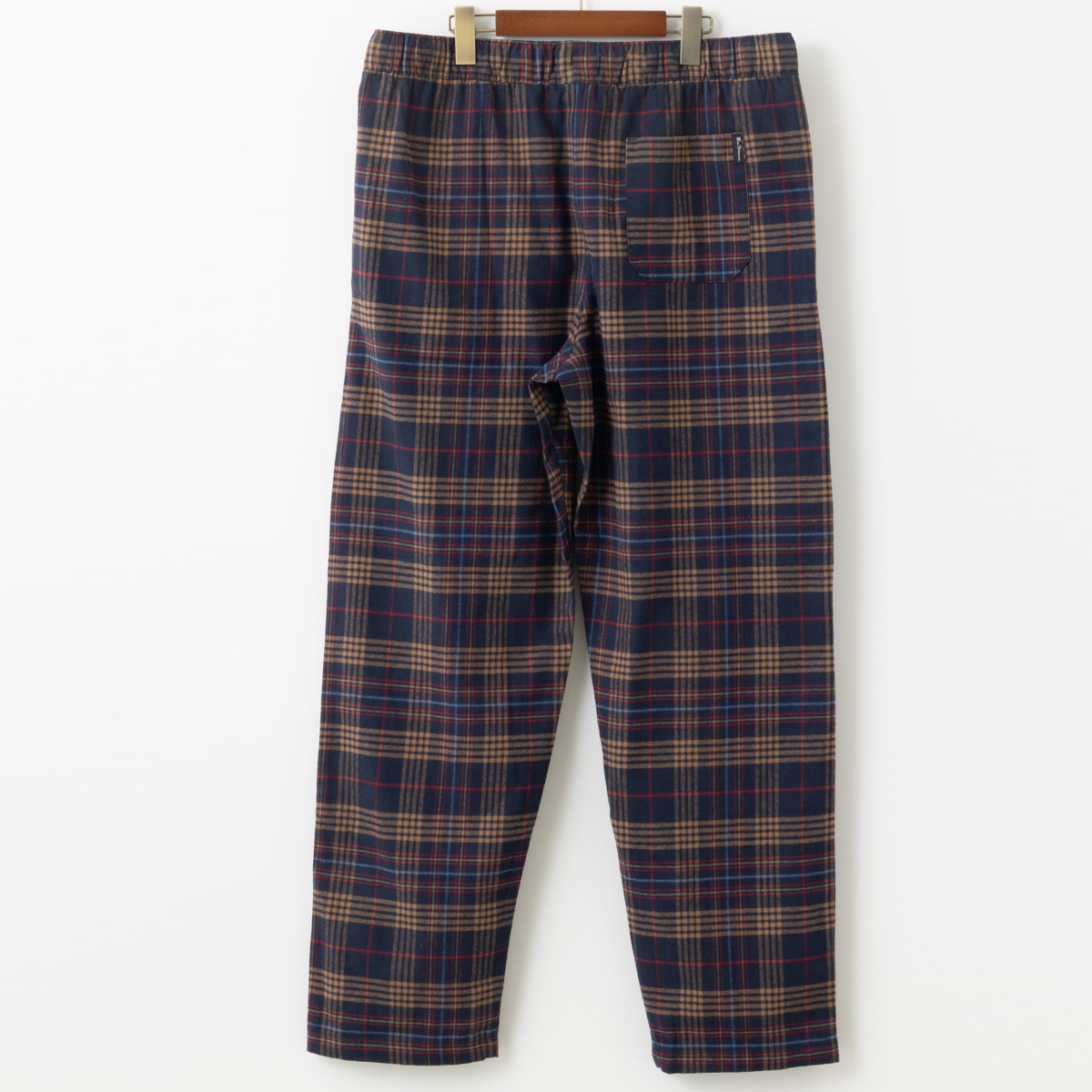 �٥󥷥㡼�ޥ� Ben Sherman �����å��� �ȥ饦���� �ѥ�� �������ͥ��ӡ� REGULAR FIT �����Ǻ� ��˥��å���