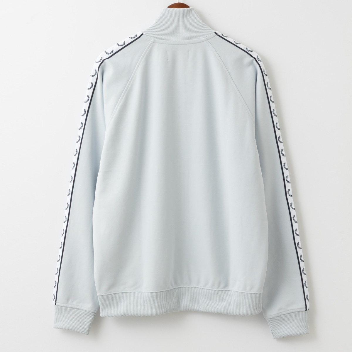 �ե�åɥڥ꡼ ���  �ȥ�å����㥱�å� ���㡼�� �������꡼���ơ��� Fred Perry ��˥��å��� ��������Ź 