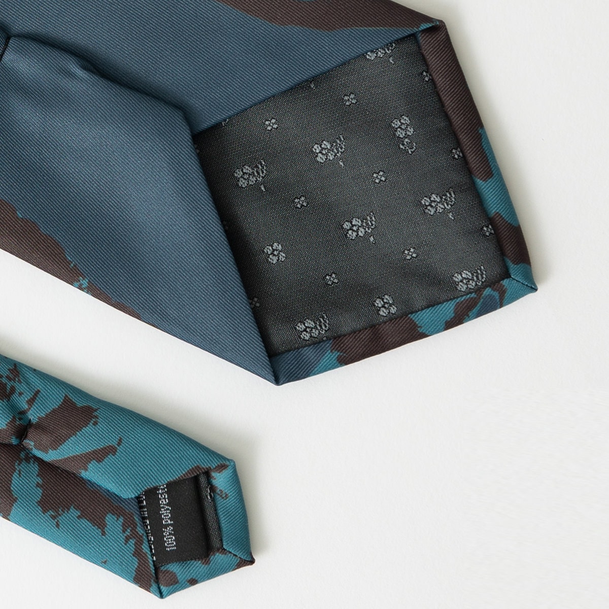 �Ȥ��ߥͥ����� ����å� �����륤���������� �ƥ����� �֥롼���꡼�� CHILLWORK �����å���֥� ������