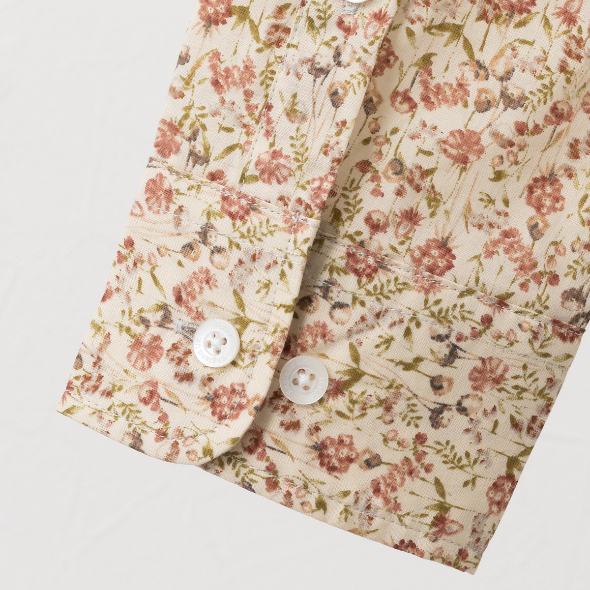 ピーターイングランド Peter England,長袖 英国老舗ブランド 日本縫製 メンズ フラワープリント UKデザイン クリーム