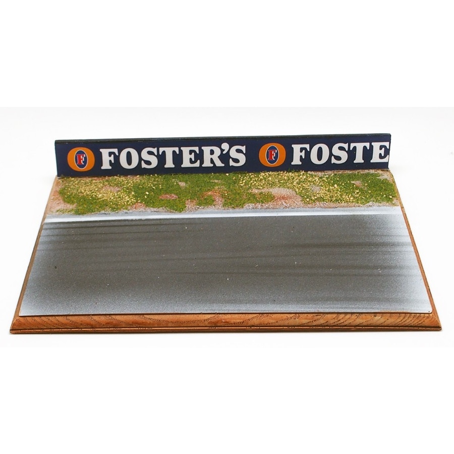 リアルプロダクト 1/43スケール ジオラマ D80 FOSTERS ラージ