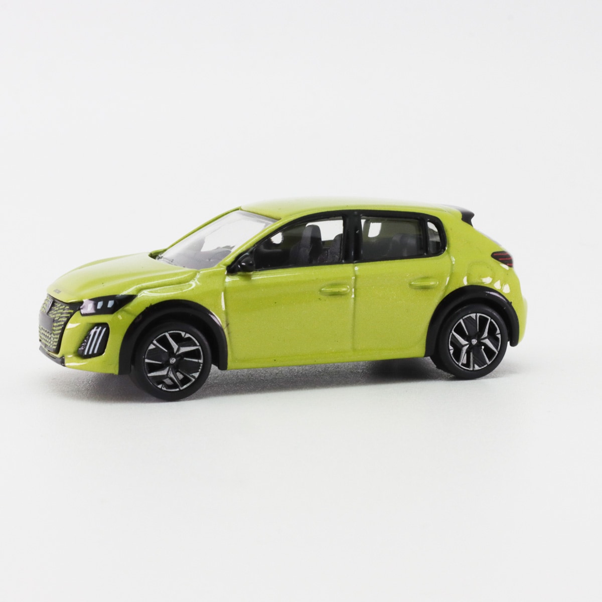ノレブ 1/64 プジョー Peugeot 208 2024年 アグエダ イエロー | 1/64