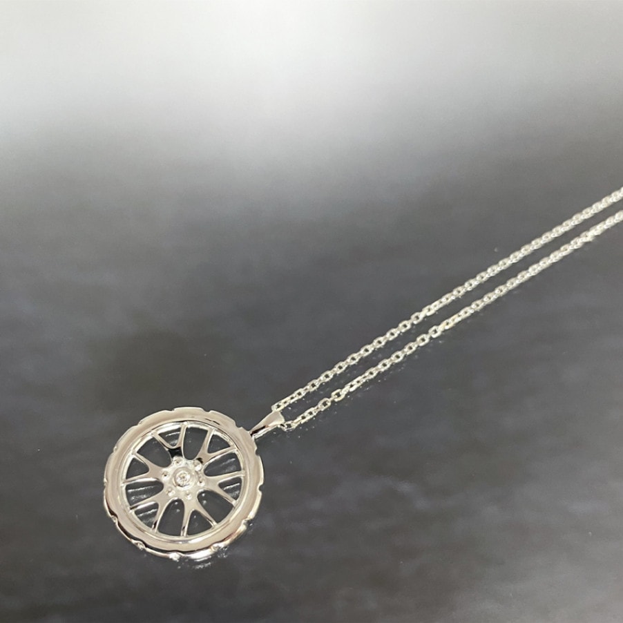 【 受注生産 14~21営業日でのお届け 】JEREV K18 ホイール ダイヤモンド ペンダントネックレス