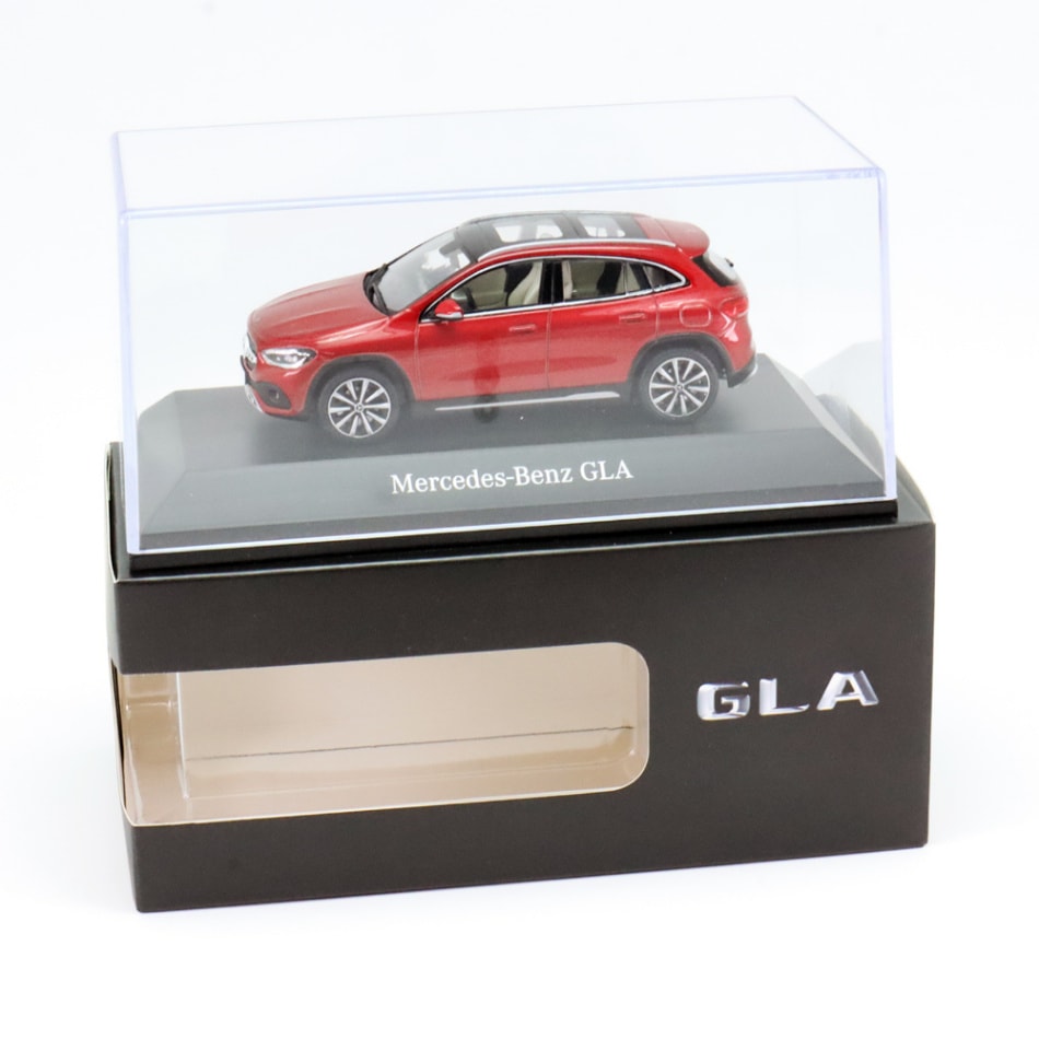 スパーク 1/43 メルセデス・ベンツ GLA H247 プログレッシブ ライン デザイノ パタゴニアンブライト