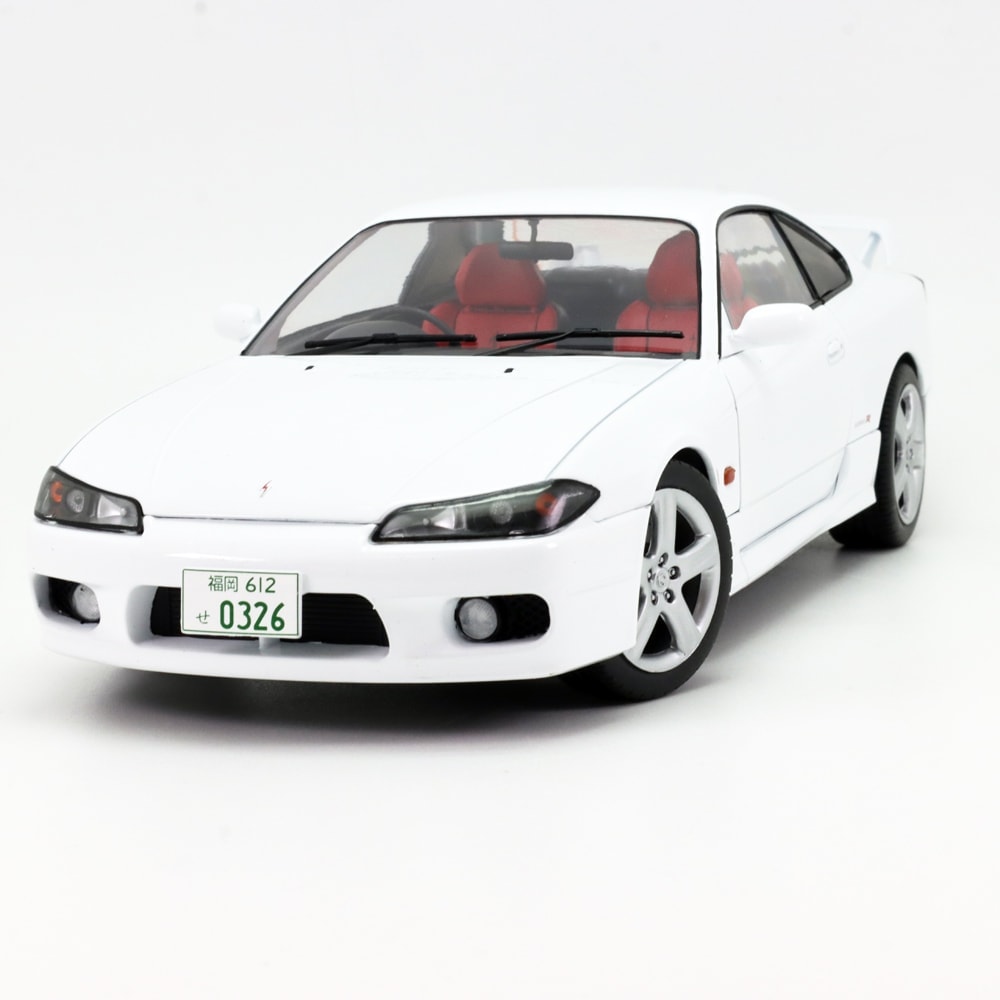 ソリド 1/18 ニッサン 日産 NISSAN シルビア S15 スペックR エアロ 1999年 アスペンホワイト