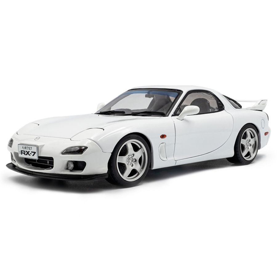 ソリド 1/18 マツダ RX-7 FD3RS 1999年 ピュアホワイト