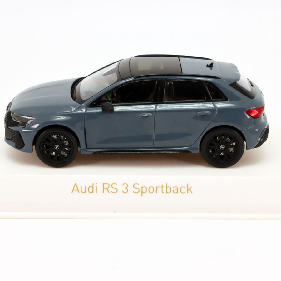 ノレブ 1/43 アウディ RS3 2025年式 ケモラグレー