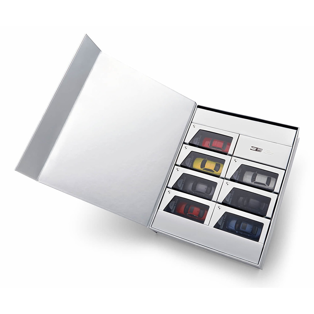 【予約商品 3月中旬頃入荷予定 単体でご注文下さい】ミニチャンプス 1/64 BMW 3シリーズ コレクション 50周年記念 パッケージ