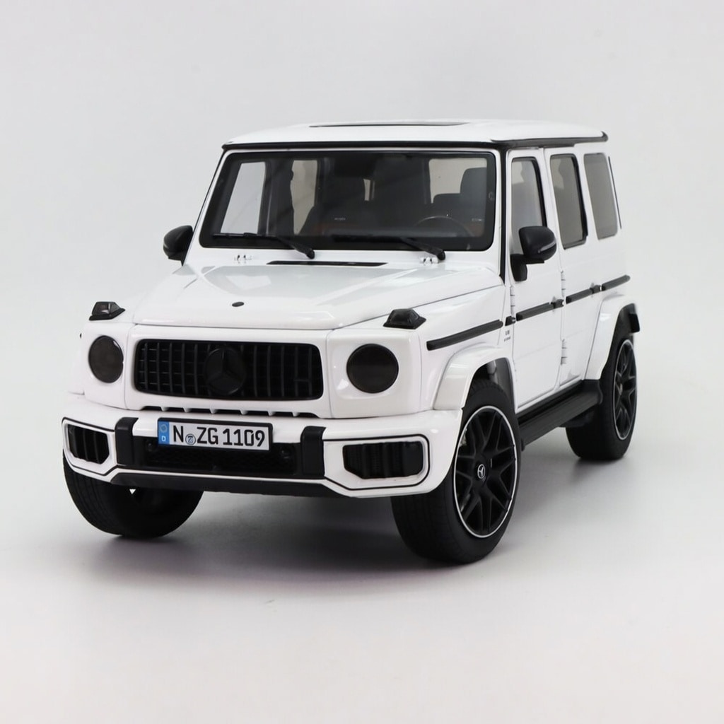 NZG 1/18 メルセデス AMG Gクラス 63 W465 4×4 ポーラー ホワイト