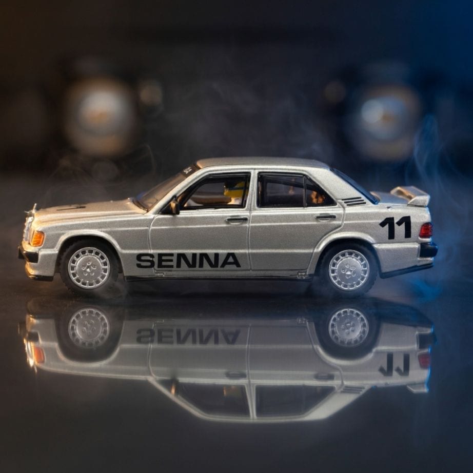 MINI GT 1/64 メルセデスベンツ 190E 2.3-16 #11 1984年 ニュルブルクリンク レースオブチャンピオンズ アイルトン セナ