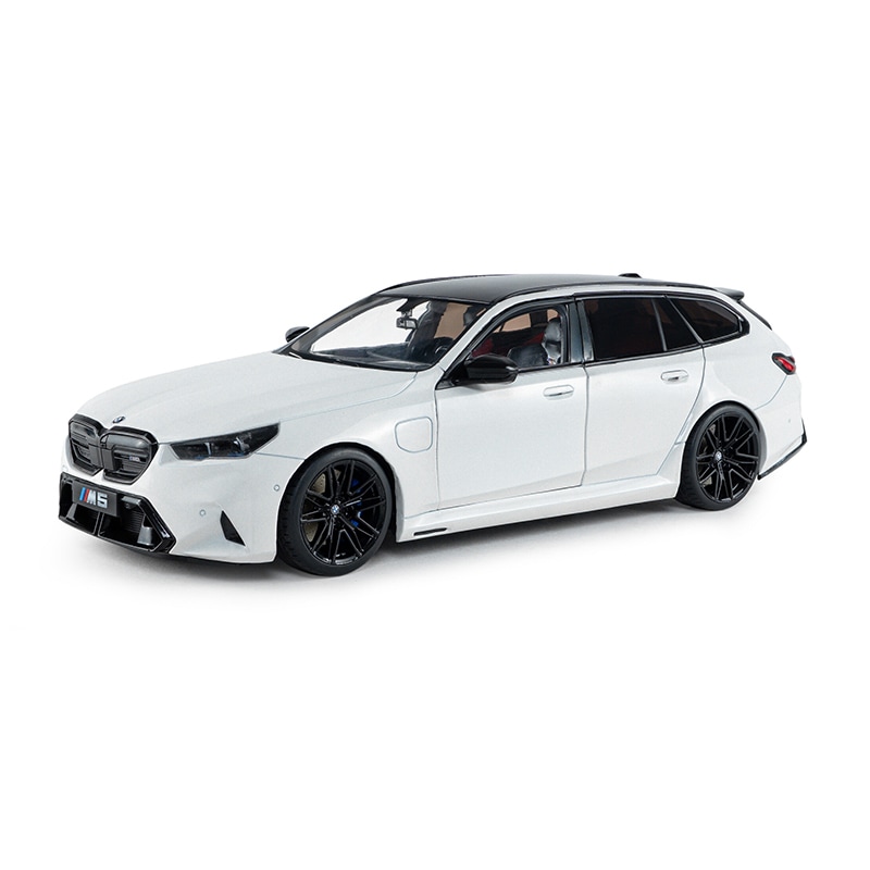 ソリド 1/18 BMW M5 ツーリング 2025年 アルピン ホワイト