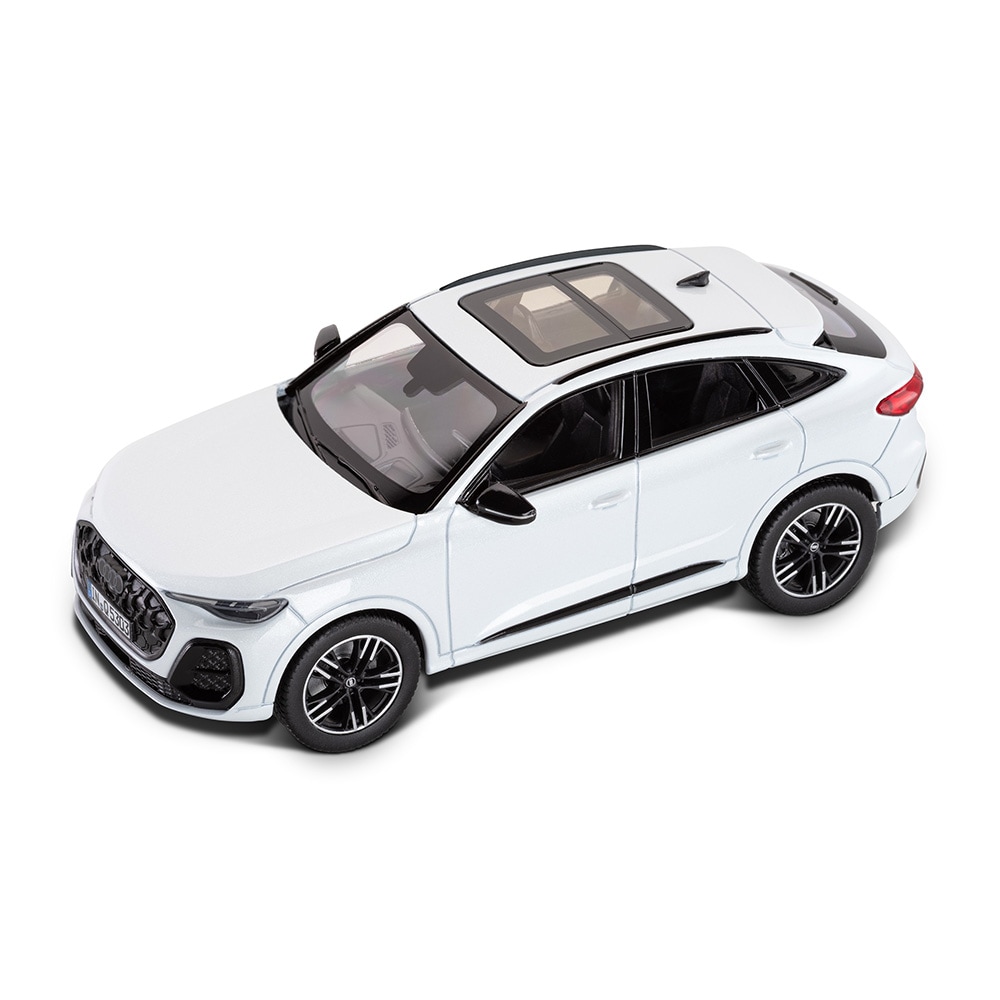 ノレブ 1/43 アウディ Q5 スポーツバック グレイシャーホワイト アウディディーラー別注モデル