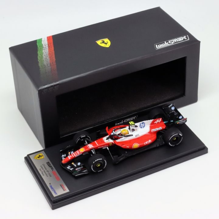 モデルカー・ヘルメット・アクリルケース・フィギュア,F1,Ferrari