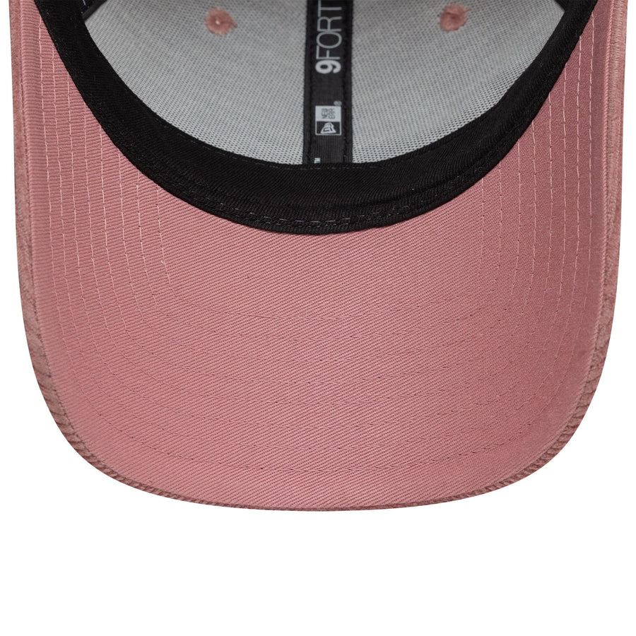 マクラーレン F1 チーム NewEra 9Forty コーデュロイ ローズ
