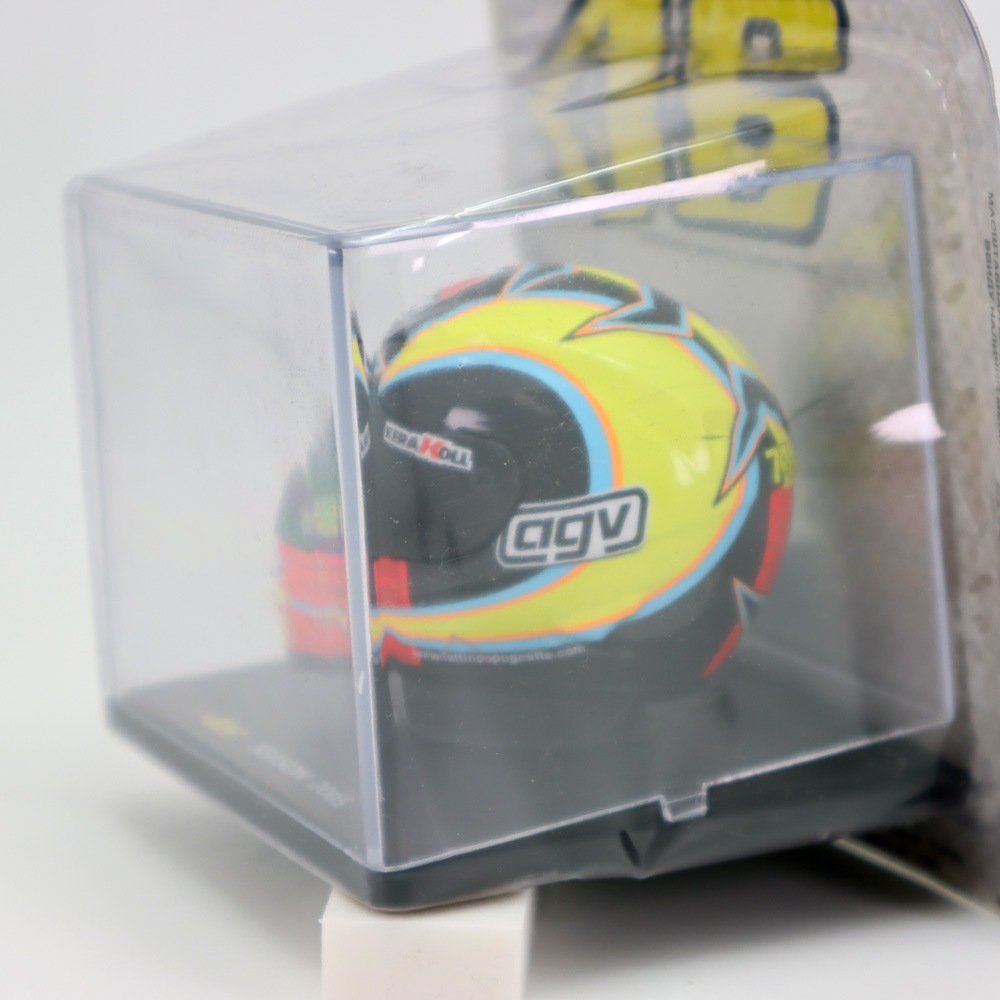 VR46 1/5 ヘルメット 2005年 バレンティーノ ロッシ | 1/5 | CLUB WINNER'S
