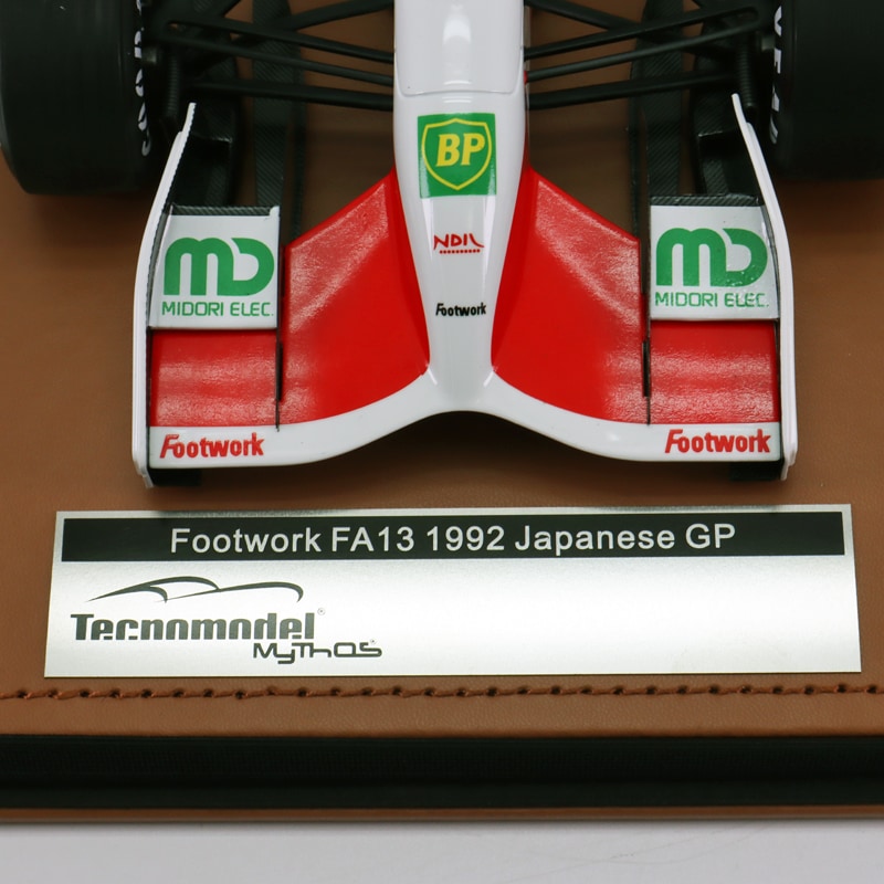 テクノモデル 1/18 フットワーク FA13 #10 鈴木亜久里 1992年 日本GP
