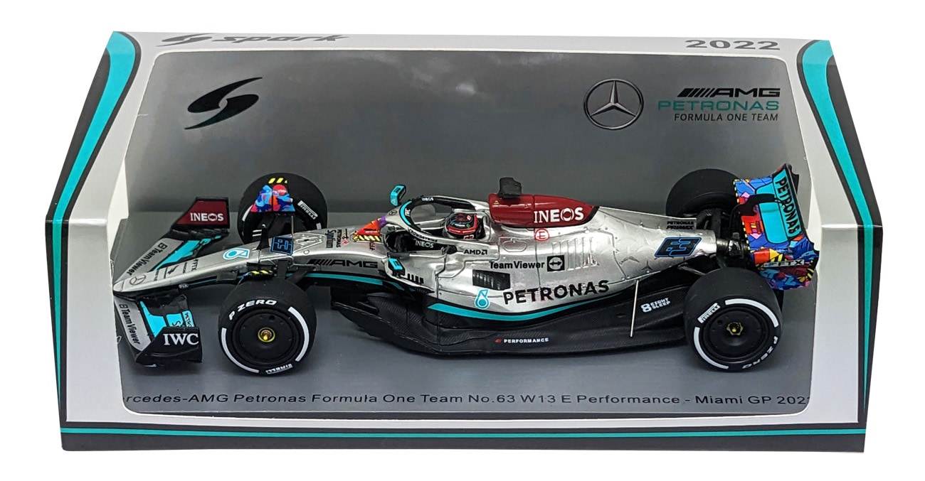 激安店舗 スパーク 1/43 2022年 ラッセル ジョージ W13 AMG メルセデス ミニカー