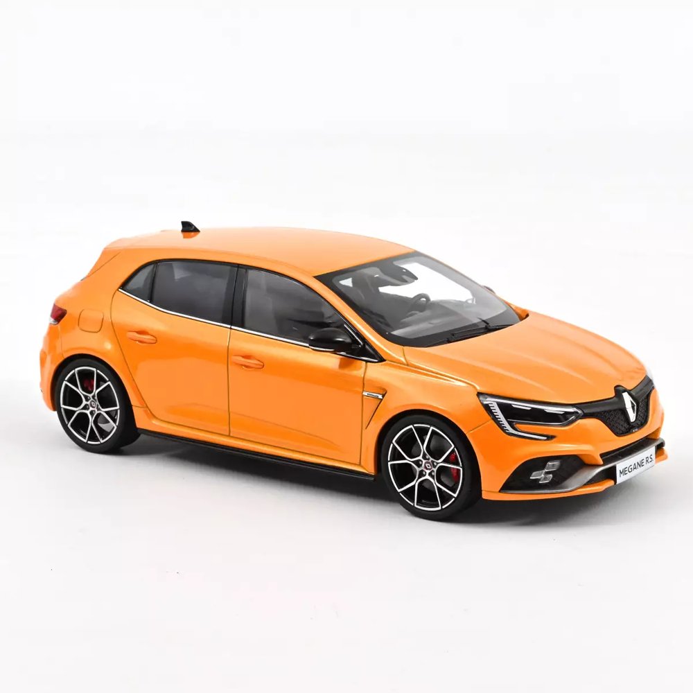【NOREV】ノレブ ルノー メガーヌ R.S トロフィー 2019 チタニウムグレー 1/18スケール ミニカー モデルカー 美品 コレクション Y0941 NOREV 1/43 ルノー メガーヌ R.S. トロフィーR 2019年 ニュルブルク