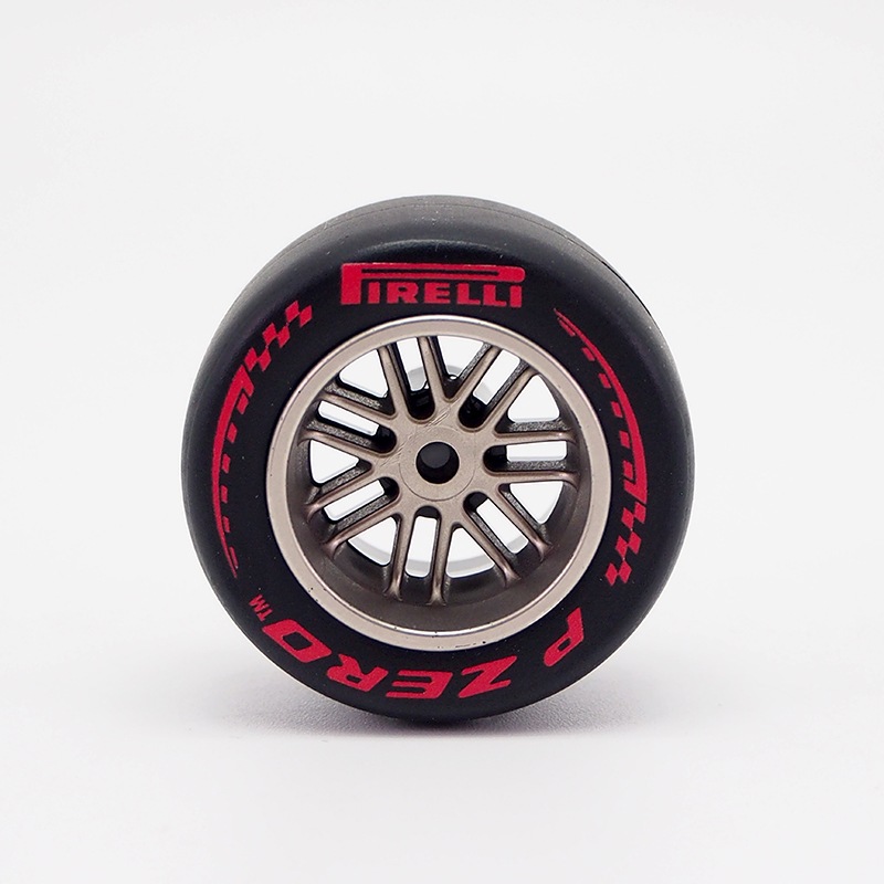2026 ピレリ タイヤ コンパウンド マグネット With ホイール | PIRELLI