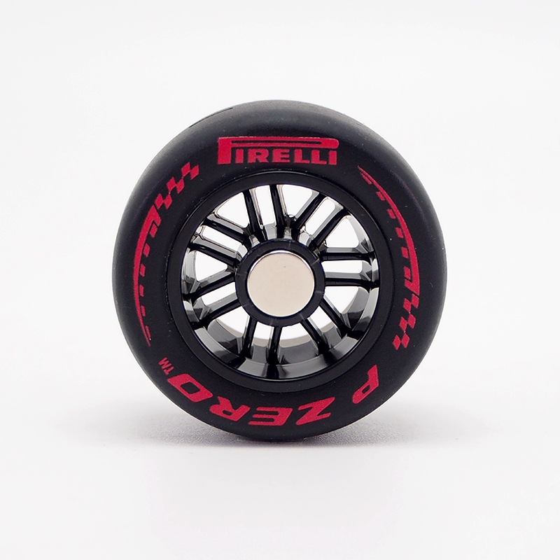 2026 ピレリ タイヤ コンパウンド マグネット With ホイール | PIRELLI