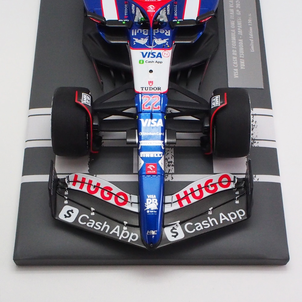 ミニチャンプス 1/18 ビザ キャッシュ RB F1 チーム VCARB 01 角田 裕