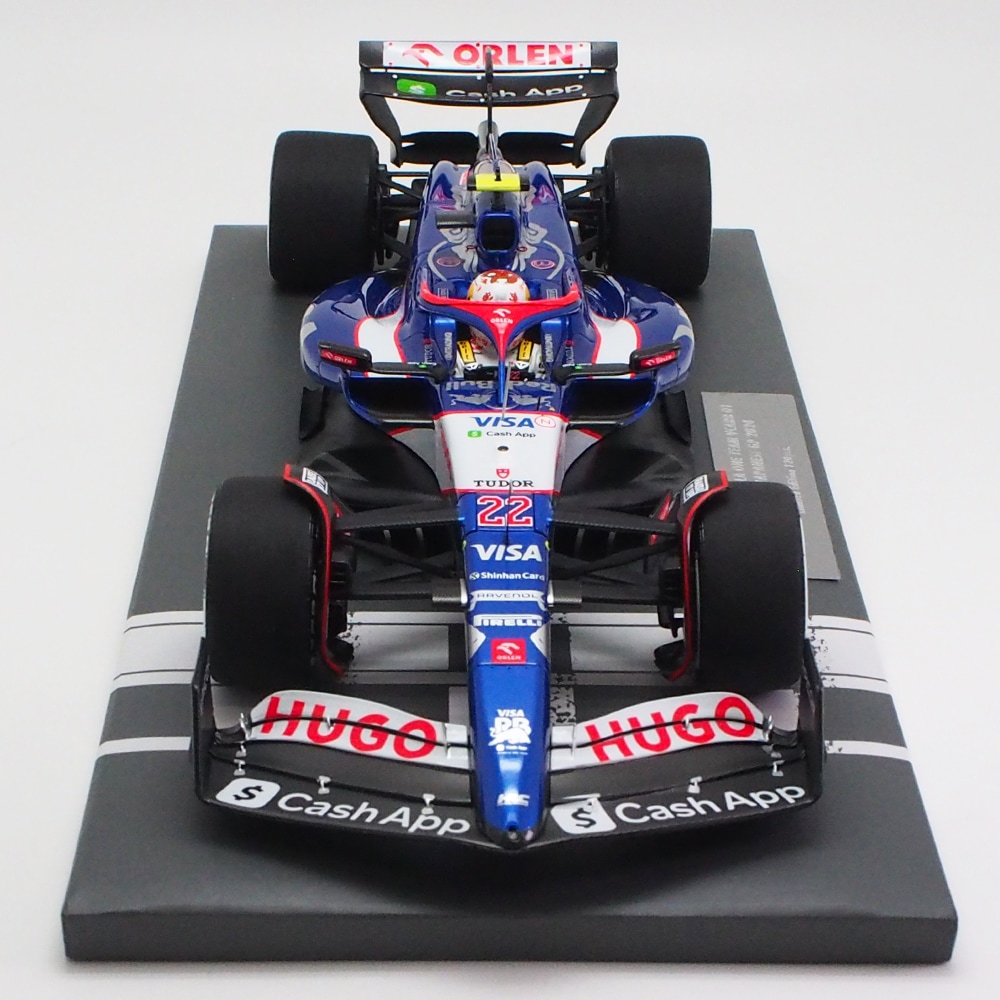 ミニチャンプス 1/18 ビザ キャッシュ RB F1 チーム VCARB 01 角田 裕